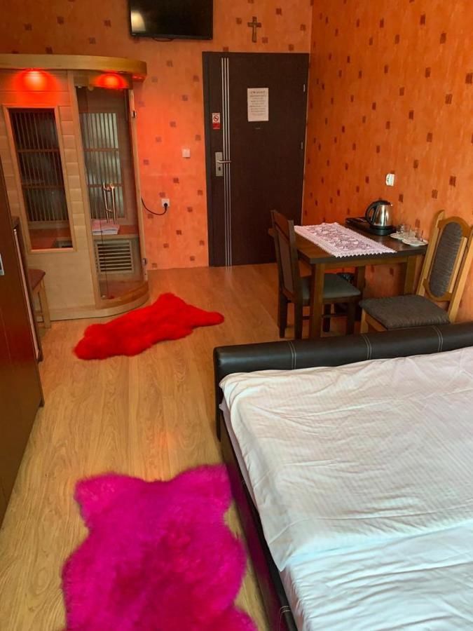 Хостелы Hostel mPark Myslowice Мысловице